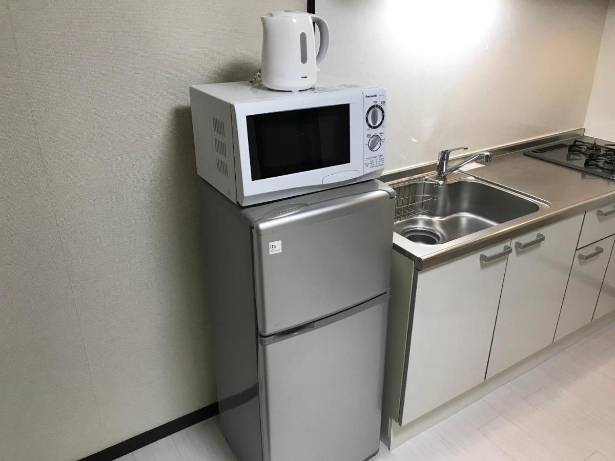 Apartment 五条セフィーマンション101 *